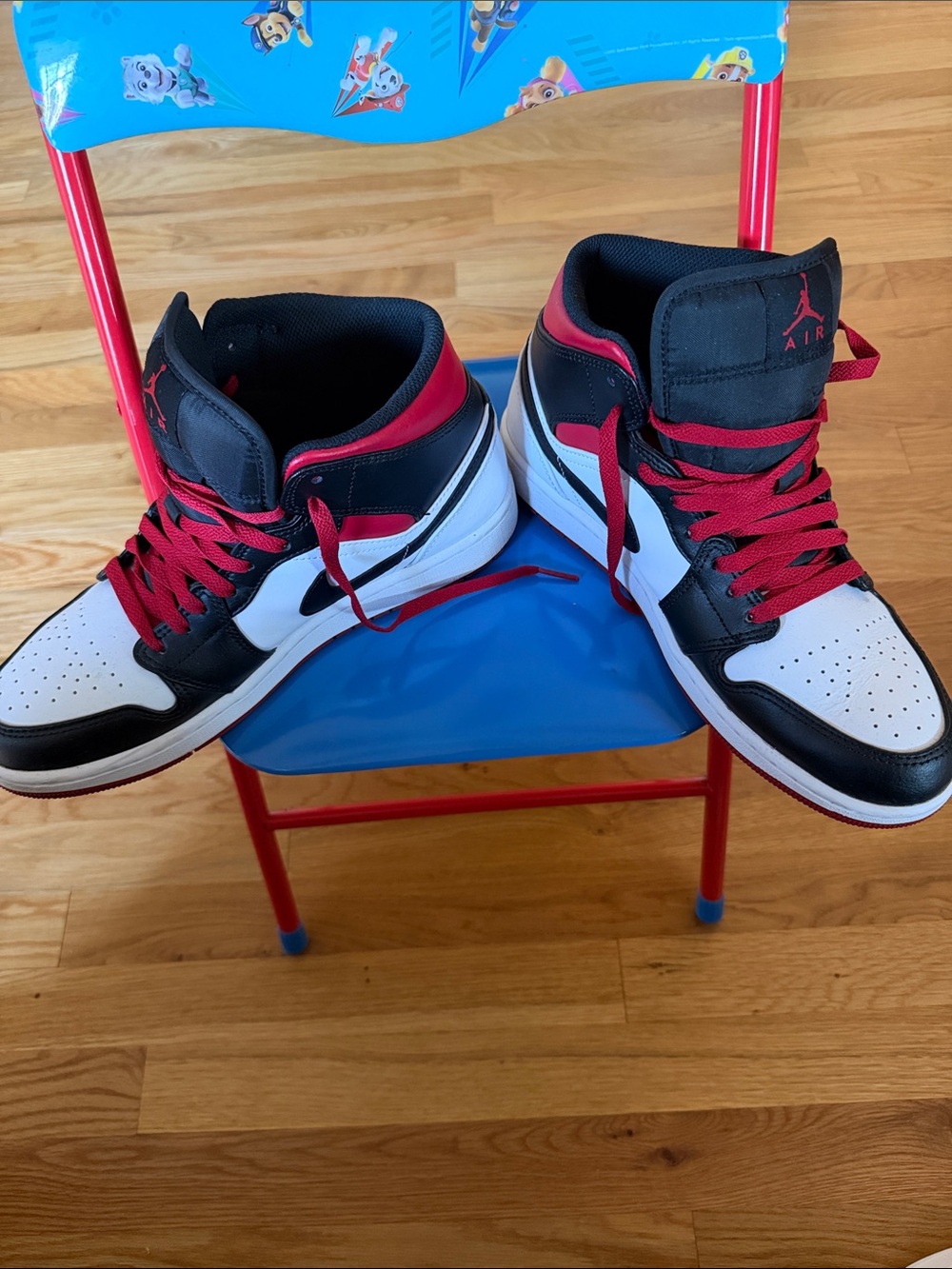 Jordan Men's High-Top Sneakers Black White & Red Size 9.5 - Picture 2 of 9